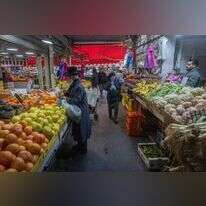 פירות וירקות בשוק מחנה־יהודה, ינואר 2024. | חיים גולדברג, פלאש 90