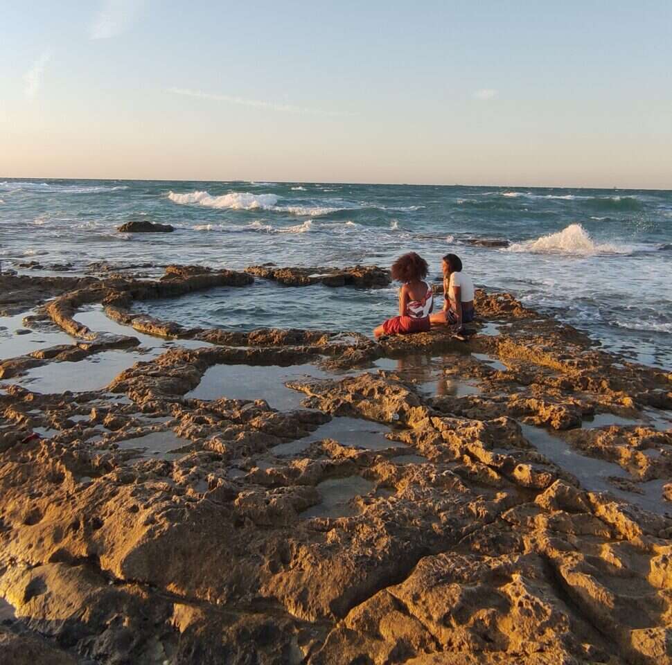 הג'קוזי בשקמונה. | צ'ק אין אאוט