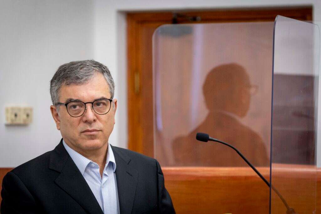 שלמה פילבר, לשעבר מנכ"ל משרד התקשורת בדיון נגד נתניהו, יוני 2022. | אוליבר פיטוסי - פלאש 90