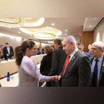 נתניהו אחרי פגישתו עם בני משפחות חטופים. | עמוס בן גרשום, לע"מ