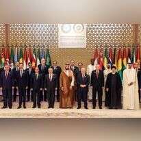 אסד עם מנהיגים מהעולם הערבי והאיסלאמי, נובמבר 23'. | AFP אסד עם מנהיגים מהעולם הערבי והאיסלאמי, נובמבר 23'. | AFP