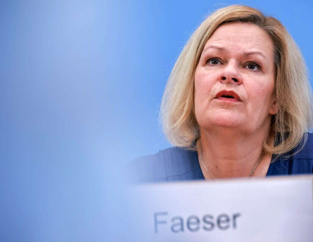 שרת הפנים הגרמנית ננסי פזר. | EPA