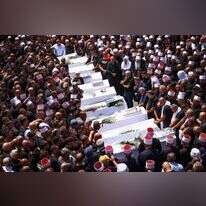 הלוויתם של הילדים שנהרגו מפגיעת טיל במגרש הכדורגל במג'דל שמס. | דוד כהן - פלאש 90