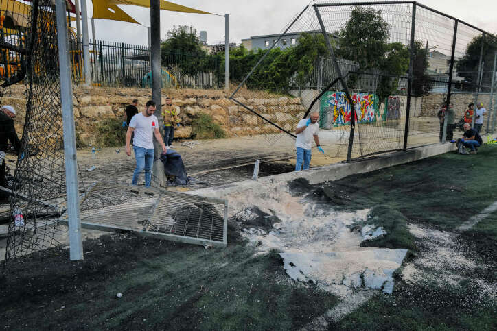 זירת נפילת הרקטה במג'דל שמס, שפגיעתה גרמה למות 12 נערים ילדים ולפציעת עשרות. | מיכאל גלעדי, פלאש 90