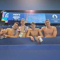 נבחרת השחיינים הישראלית לאחר העלייה לגמר. | באדיבות הוועד האולימפי