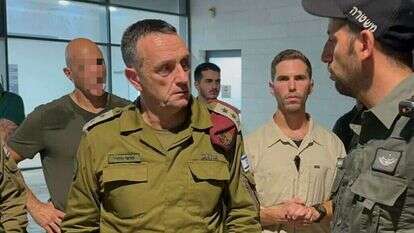 הרמטכ"ל הרצי הלוי בבסיס שדה תימן. | דובר צה"ל