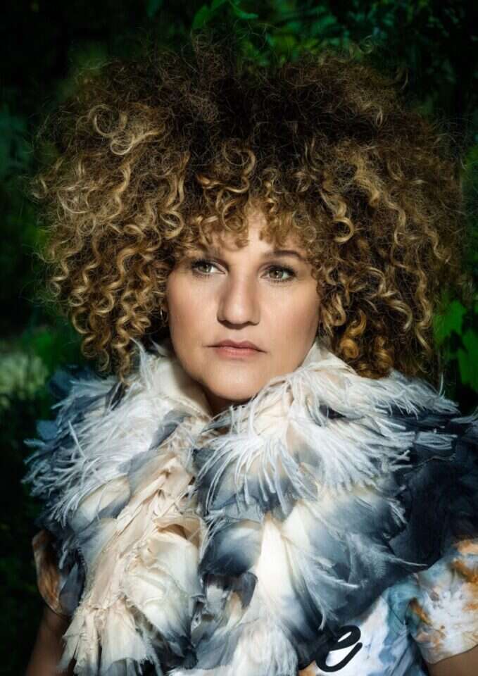 קרולינה. | גבריאל בהרליה