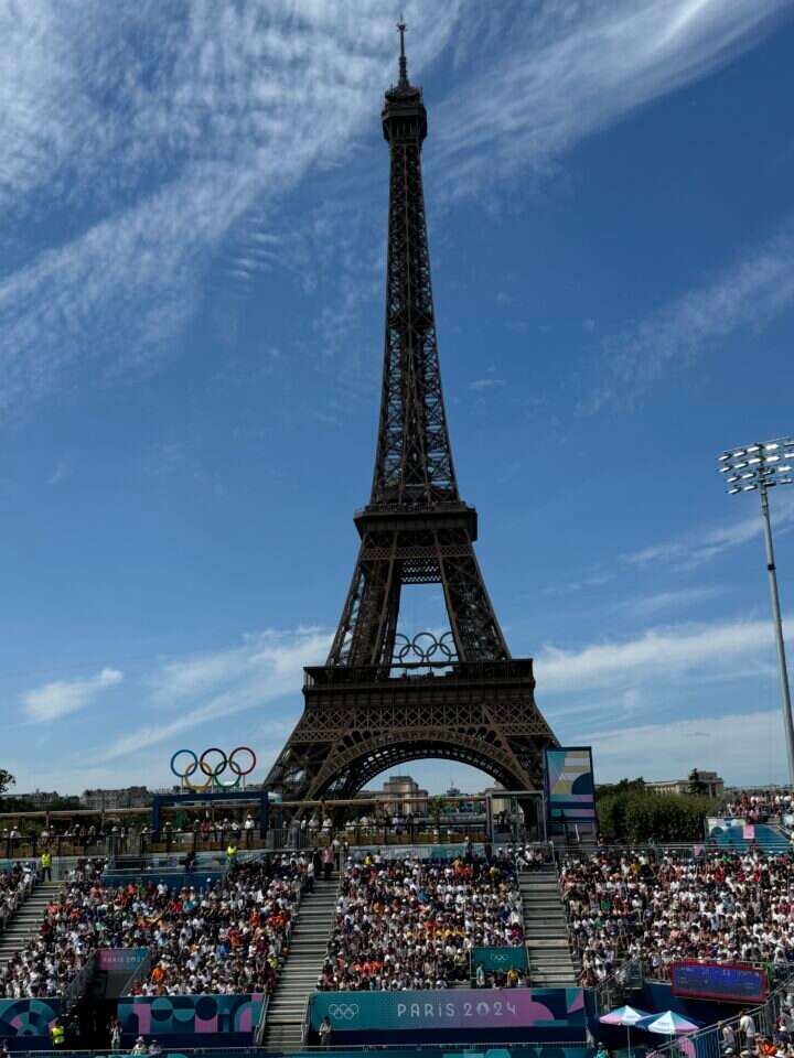 מגדל אייפל. | דותן מלאך