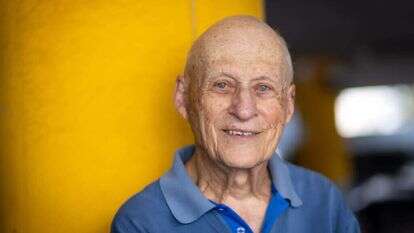 חתן פרס ישראל העיתונאי שלמה נקדימון. | אריק סולטן