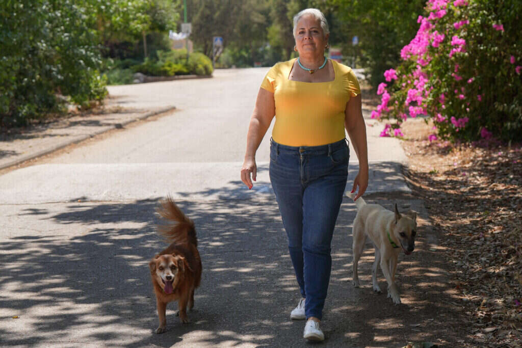 דניאלה פורת־פנסו, בת 57 , חברת צוות החירום ביפתח ודוברת הקיבוץ. | אייל מרגולין