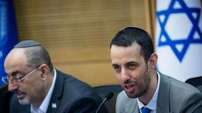 ח"כ אריאל קלנר. | יונתן זינדל, פלאש 90 ח"כ אריאל קלנר. | יונתן זינדל, פלאש 90