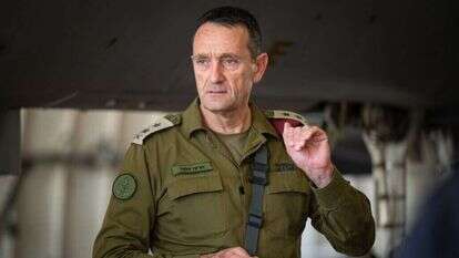 הרמטכ"ל הרצי הלוי בבסיס חיל האוויר בתל-נוף. | דובר צה"ל