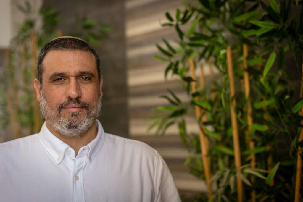 משה שרון. | אריק סולטן