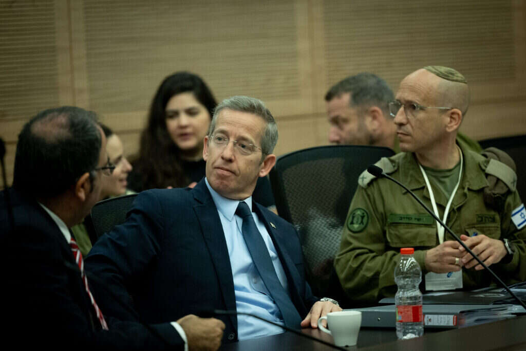 ראש בראש עם היועמ"שית. עו"ד פוקס. | יונתן זינדל - פלאש 90