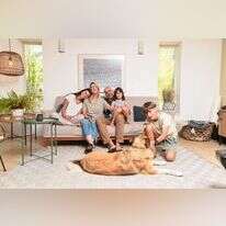 משפחת שדה, עין זיוון. | אייל מרגולין, ג׳יני