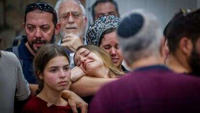 הלוויתו של יהונתן דויטש ז"ל. | חיים גולדברג, פלאש 90 הלוויתו של יהונתן דויטש ז"ל. | חיים גולדברג, פלאש 90