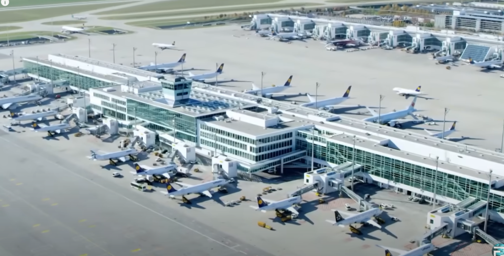 שדה התעופה של מינכן. | מסך מיוטיוב