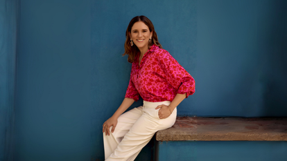 אמילי עמרוסי. | שילת מזרחי