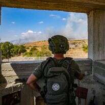 אש בגבול לבנון. עמדת שמירה ליד קיבוץ שמיר, אתמול. | אייל מרגולין - פלאש 90 אש בגבול לבנון. עמדת שמירה ליד קיבוץ שמיר, אתמול. | אייל מרגולין - פלאש 90