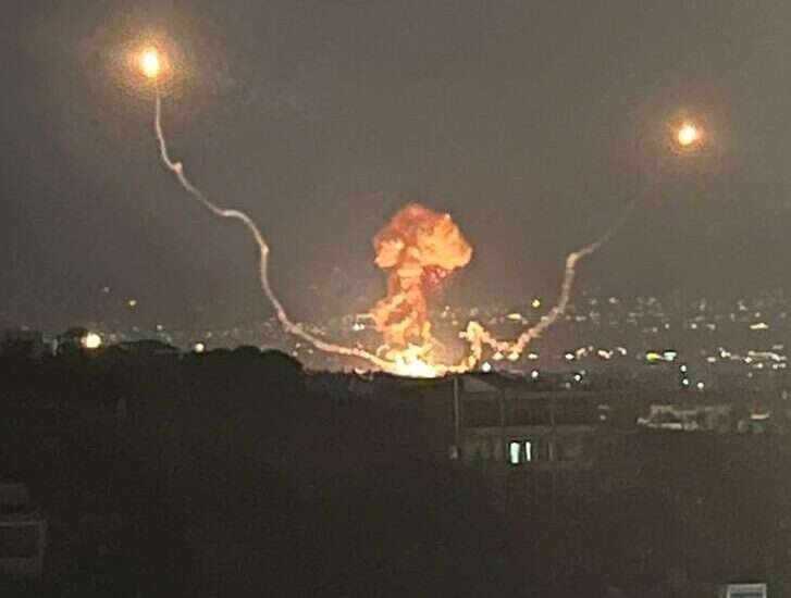 מחסני אמל"ח של חיזבאללה בבקעת הלבנון מתפוצצים לאחר תקיפת צה"ל, ארכיון