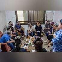 "הוא היה גבר־גבר וגם מתוק". אמונה ויהונתן בהצעת הנישואין ביום העצמאות. | באדיבות המשפחה "הוא היה גבר־גבר וגם מתוק". אמונה ויהונתן בהצעת הנישואין ביום העצמאות. | באדיבות המשפחה