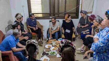 "הוא היה גבר־גבר וגם מתוק". אמונה ויהונתן בהצעת הנישואין ביום העצמאות. | באדיבות המשפחה