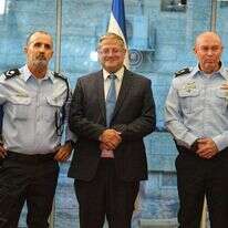 רנ"צ דני לוי, מפכ"ל משטרת ישראל, לצד השר לביטחון לאומי איתמר בן גביר. | דוברות המשטרה