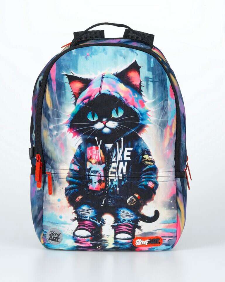 קרביץ_תיק גב של חברת Street Art - עיצוב URBAN CAT | קרביץ יחצ