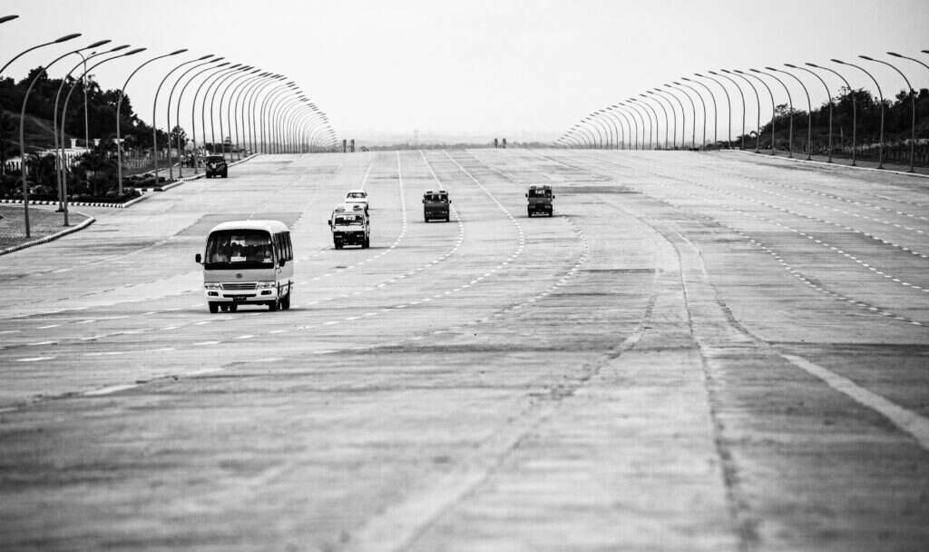 הכביש הראשי בעיר החדשה נייפידאו, שמוביל לבית הפרלמנט. | Paula Bronstein -Getty Images