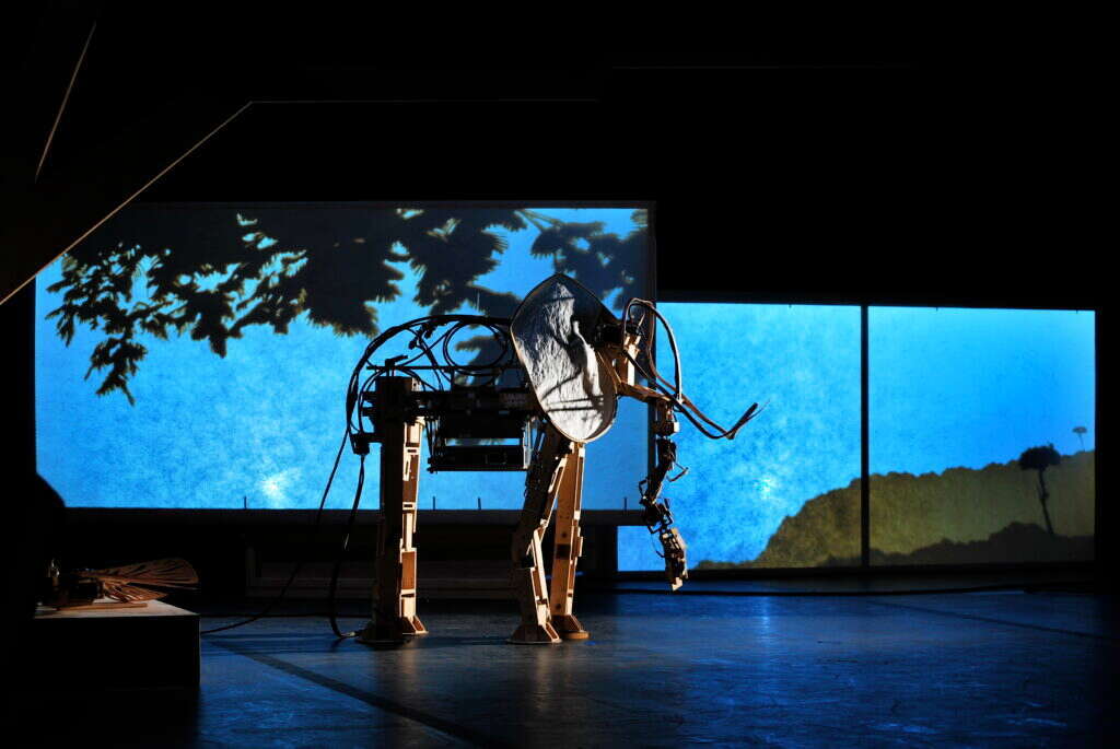 "פיסלתי את עצמי כילד". אמו של ג'וני הפיל הקטן. | סילביה דרורי