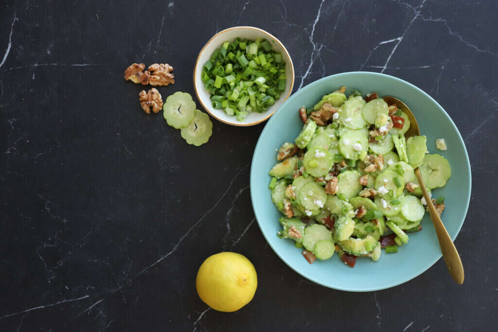 סלט פאקוס ים־תיכוני. | אפרת ליכטנשטט סלט פאקוס ים־תיכוני. | אפרת ליכטנשטט