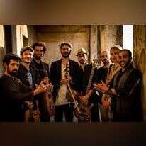 מופעים עכשוויים מוקדשים לביצוע פיוטים משירת נג'ארה. יגל הרוש וההרכב המוזיקלי "שיר ידידות". | חי אפיק