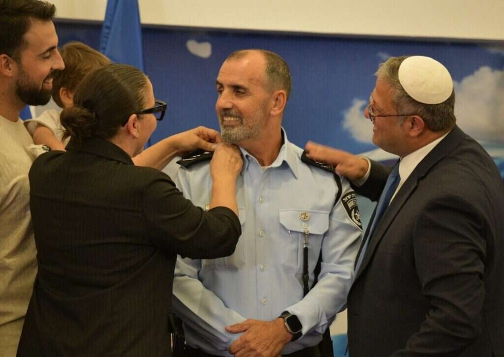 טקס הענקת דרגות רב־ניצב לדני לוי, ביום ראשון במשרד לביטחון לאומי. | דוברות המשטרה