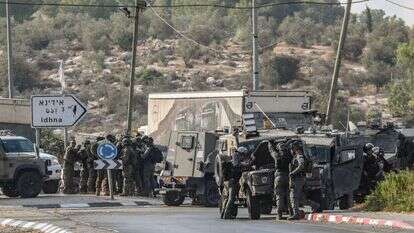 זירת הפיגוע במחסום תרקומיא שבו נרצחו שלושת השוטרים. | Wisam Hashlamoun, Flash90