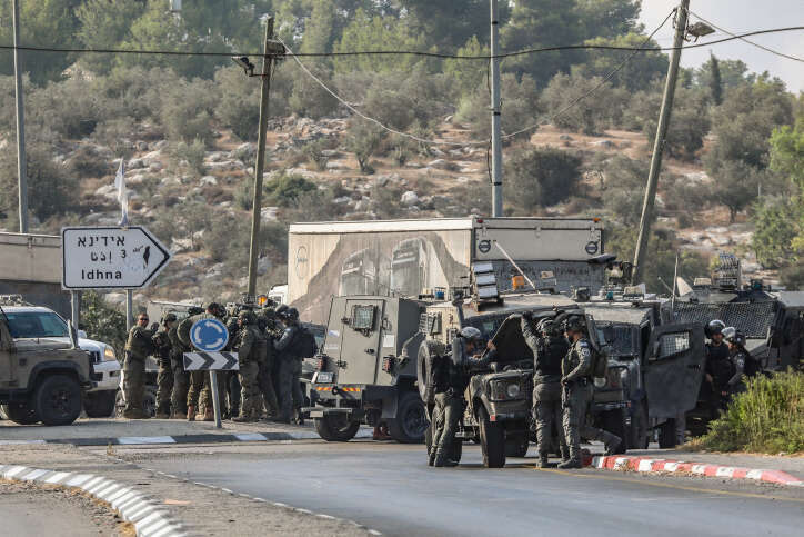 זירת הפיגוע במחסום תרקומיא שבו נרצחו שלושת השוטרים. | Wisam Hashlamoun, Flash90