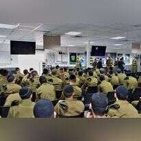 חרדים שהתגייסו במסגרת "תחל"ס - תוכנית חרדים לסדיר". | תחל"ס