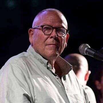 ארנון בר דוד בהפגנה בקפלן | תומר נויברג, פלאש 90 ארנון בר דוד בהפגנה בקפלן | תומר נויברג, פלאש 90