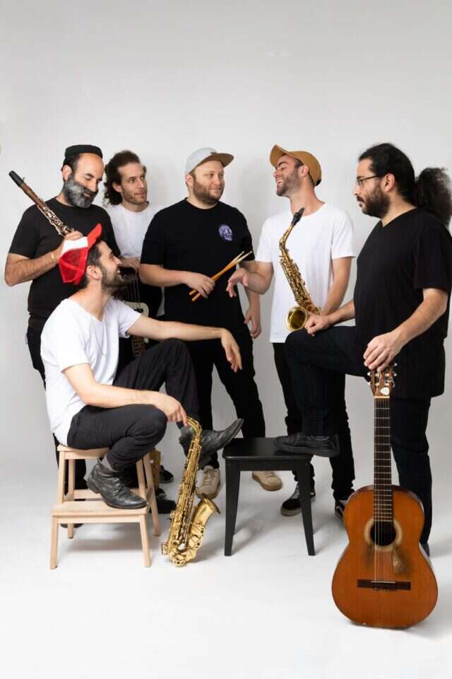 להקת פולקעס. | אורי ברק