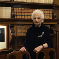 ניצולת השואה ליליאנה סגרה. | מסך מיוטיוב