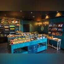 לייטהאוס. | שי נייברג