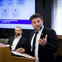 שר האוצר בצלאל סמוטריץ' במסיבת העיתונאים, היום. | Chaim Goldberg/Flash90