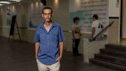 דורון לופז. | נעמה שטרן