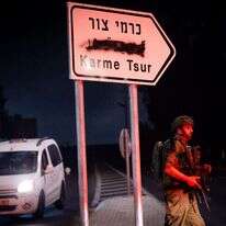 "המחבל חטף רגליים קרות". זירת ניסיון הפיגוע בכרמי־צור. צילומים: יונתן זינדל, פלאש 90