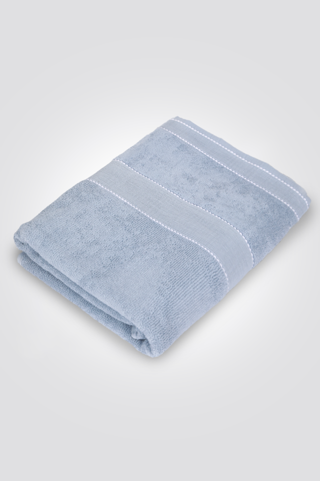 מגבת KENNETH COLE למשביר. | יחצ מגבת KENNETH COLE למשביר. | יחצ