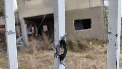 בתים נטושים בגבול הצפון. | אליהו גליל