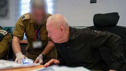 שר הביטחון יואב גלנט. | אריאל חרמוני, משרד הביטחון