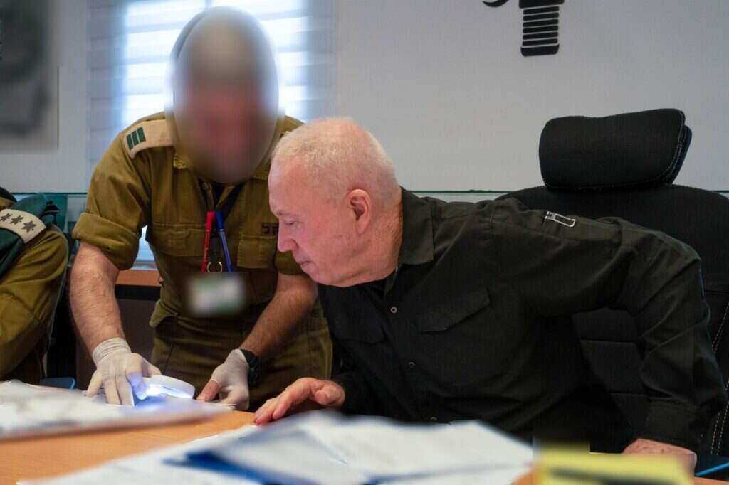 שר הביטחון יואב גלנט. | אריאל חרמוני, משרד הביטחון