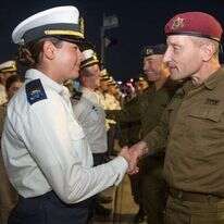 סגן הרמטכ"ל, אלוף אמיר ברעם בטקס סיום קורס חובלים. | דוב רצה"ל