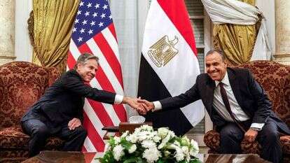 שרי החוץ המצרי והאמריקני בפגישה במצרים, ספטמבר. | Evelyn Hockstein / AFP שרי החוץ המצרי והאמריקני בפגישה במצרים, ספטמבר. | Evelyn Hockstein / AFP