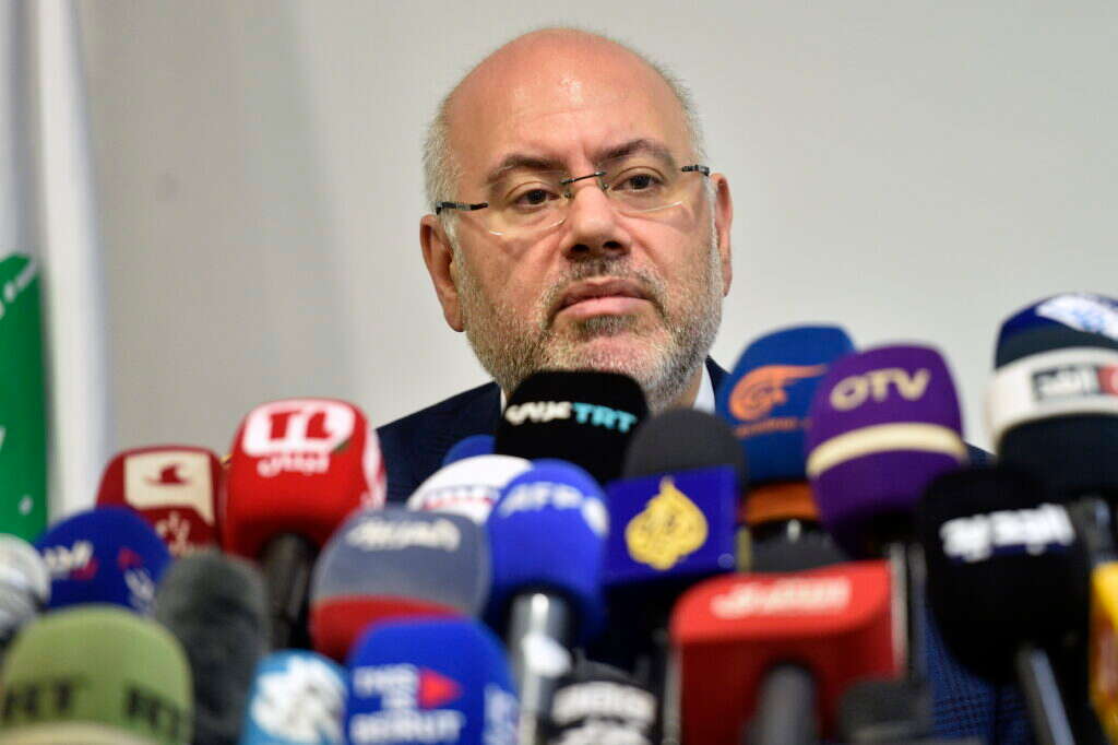 שר הבריאות הלבנוני, פיראס אביעד. | EPA שר הבריאות הלבנוני, פיראס אביעד. | EPA